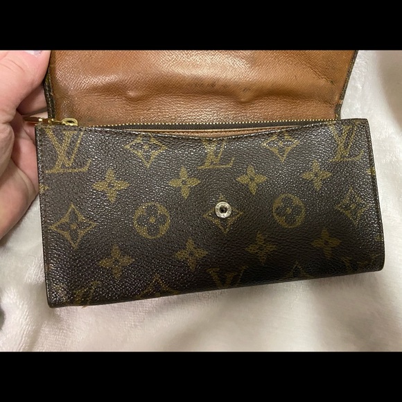 Authentic Louis Vuitton Pochette Porte Monnaie Credit wallet - Picture 4 of 11